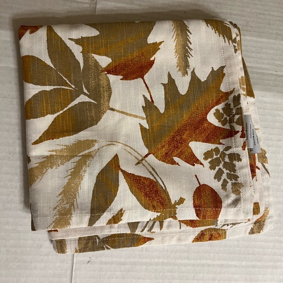 Napkins Set of 12 Leaf Pattern in Fall Colors NWOT - Picture 9 of 14